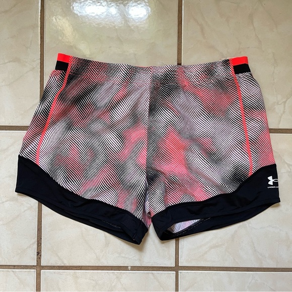 Under Armour Women’s Soccer Shorts - Picture 1 of 5